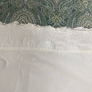 Shabby Chic White Embroidered Scallop Edge Pillowcase full